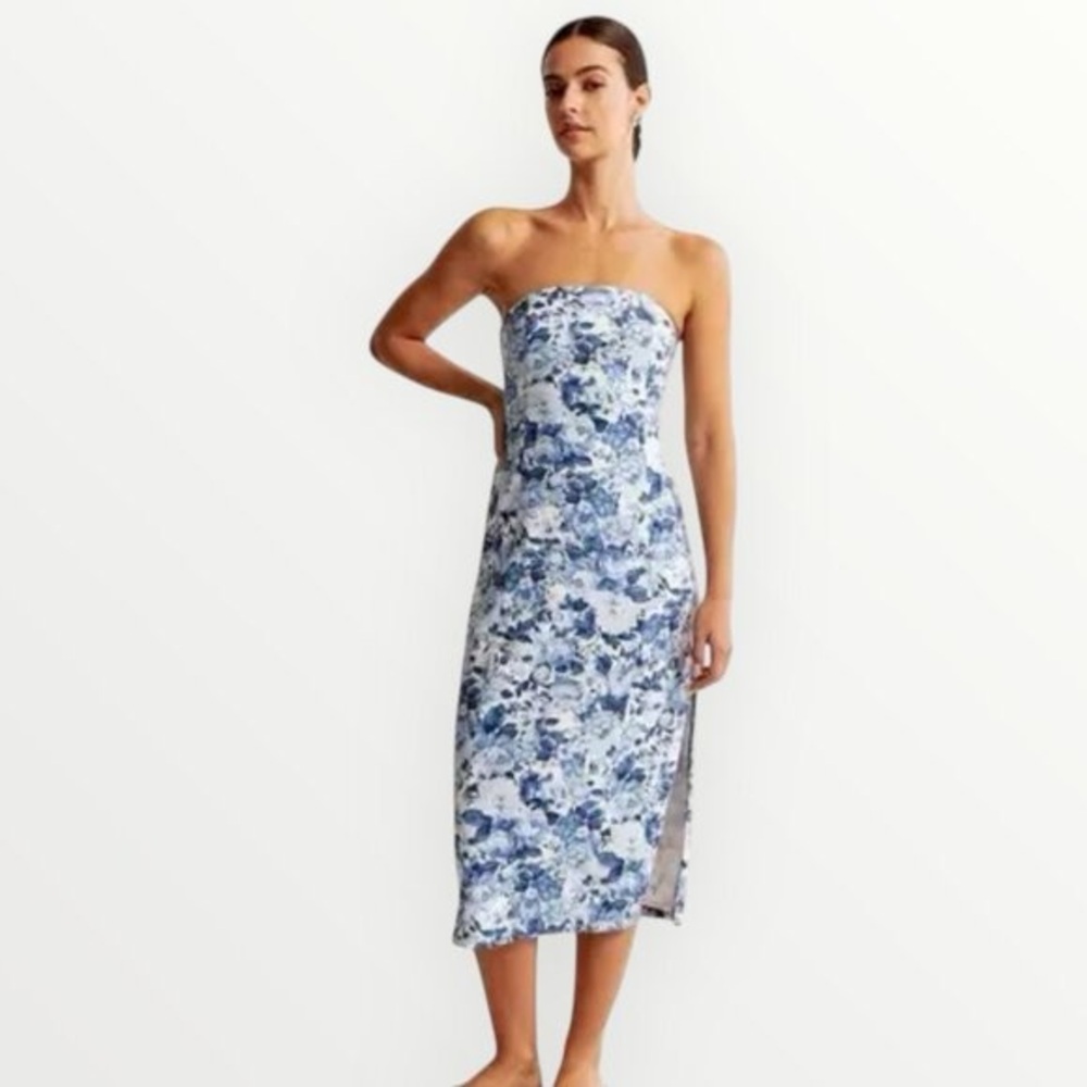 Abercrombie & Fitch Strapless Blue Floral Midi Dress